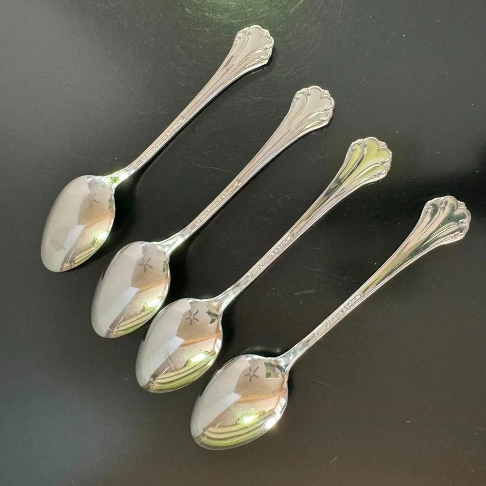 Reed & Barton Stainless Steel Flatware REGINE Lot of 4 Oval Soup Spoons